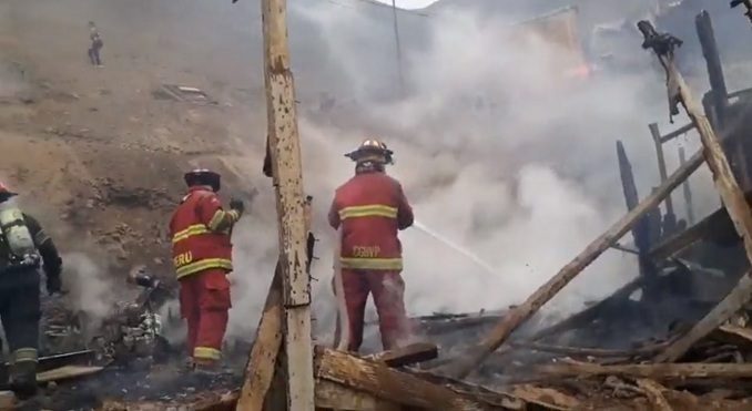 prensa la eskina callao ventanilla hijos de incendio
